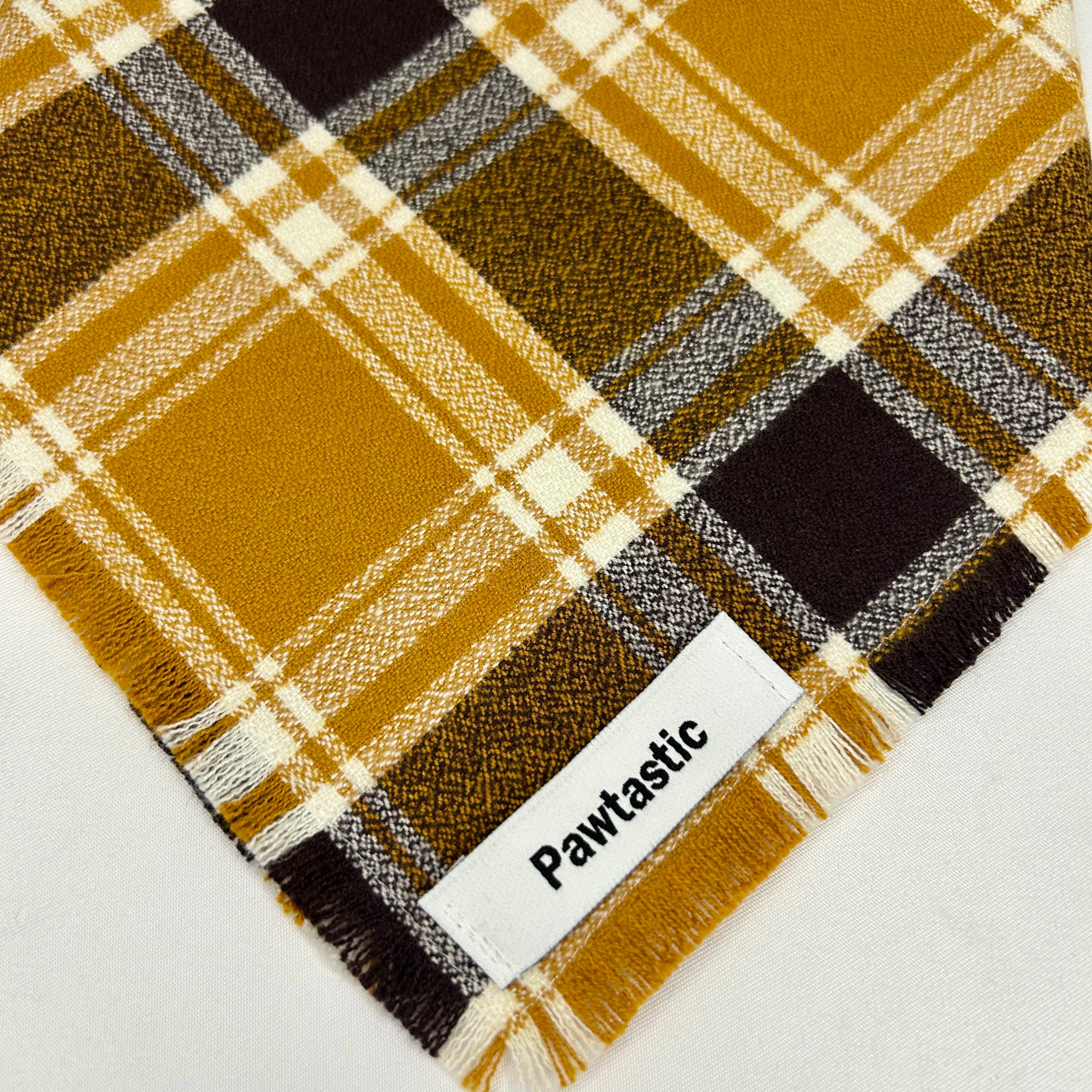Or des prairies | Bandana à boutons-pression effiloché