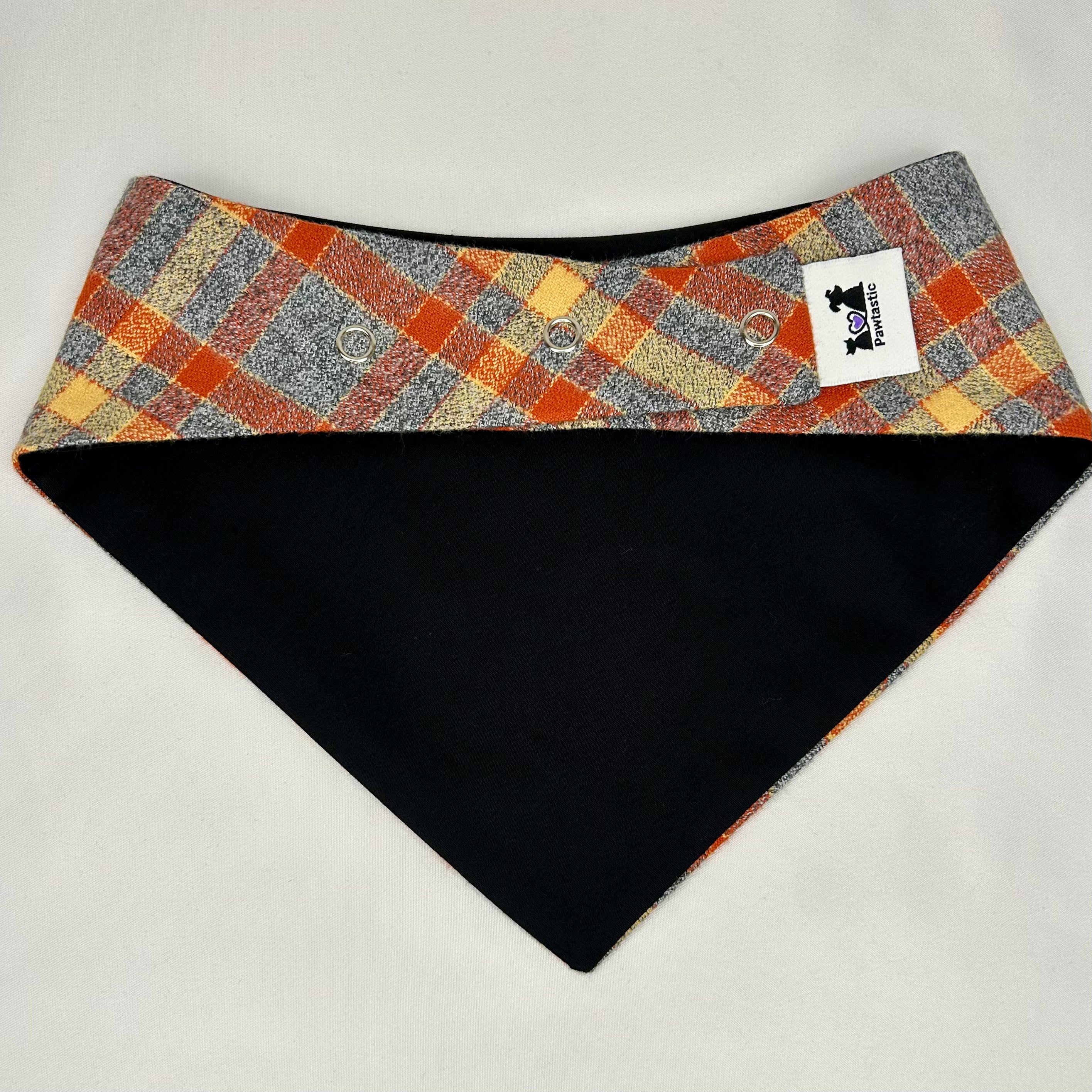 Motif tartan rouille | Bandana à boutons-pression