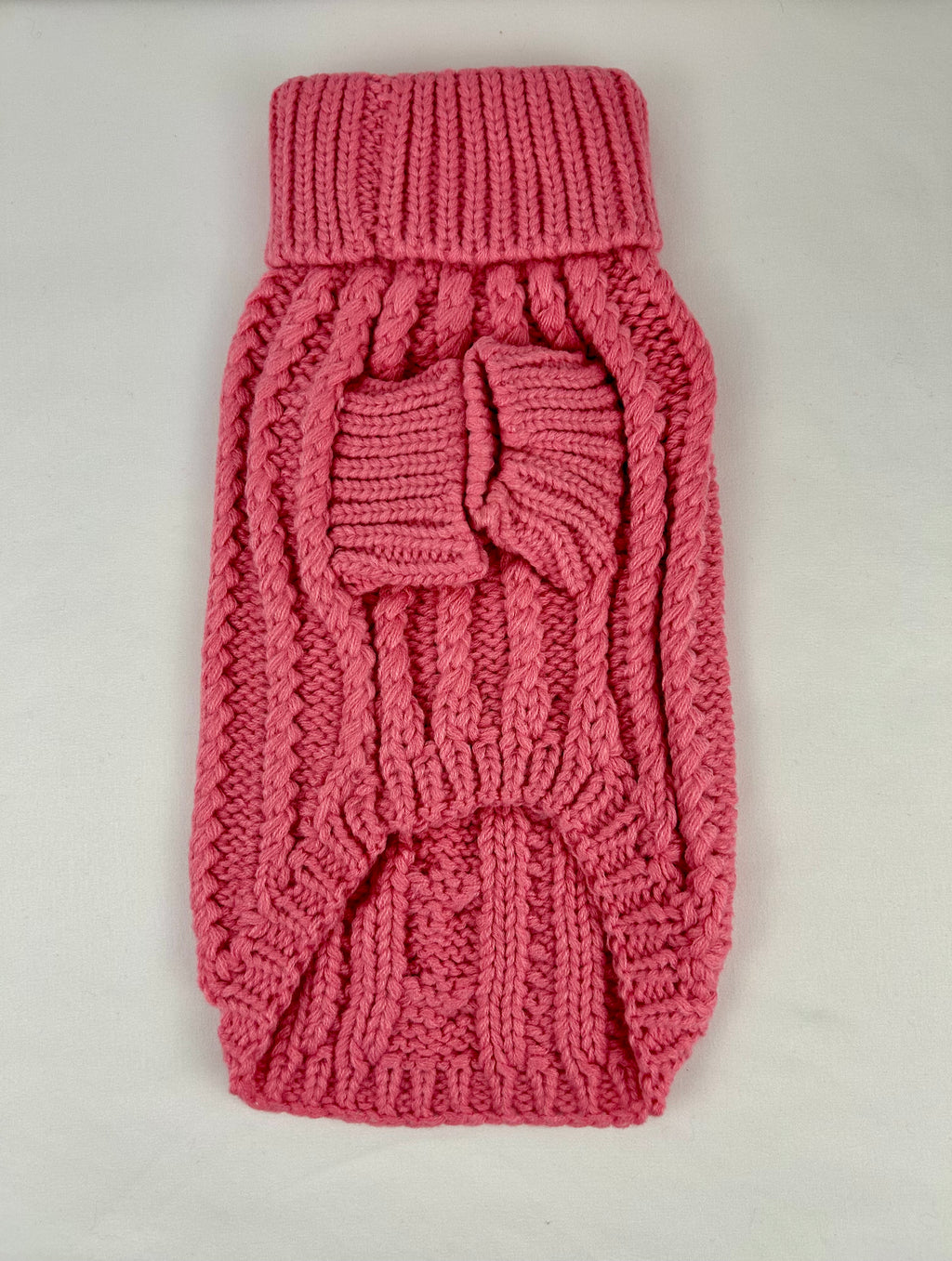 Pull pour chien en tricot torsadé