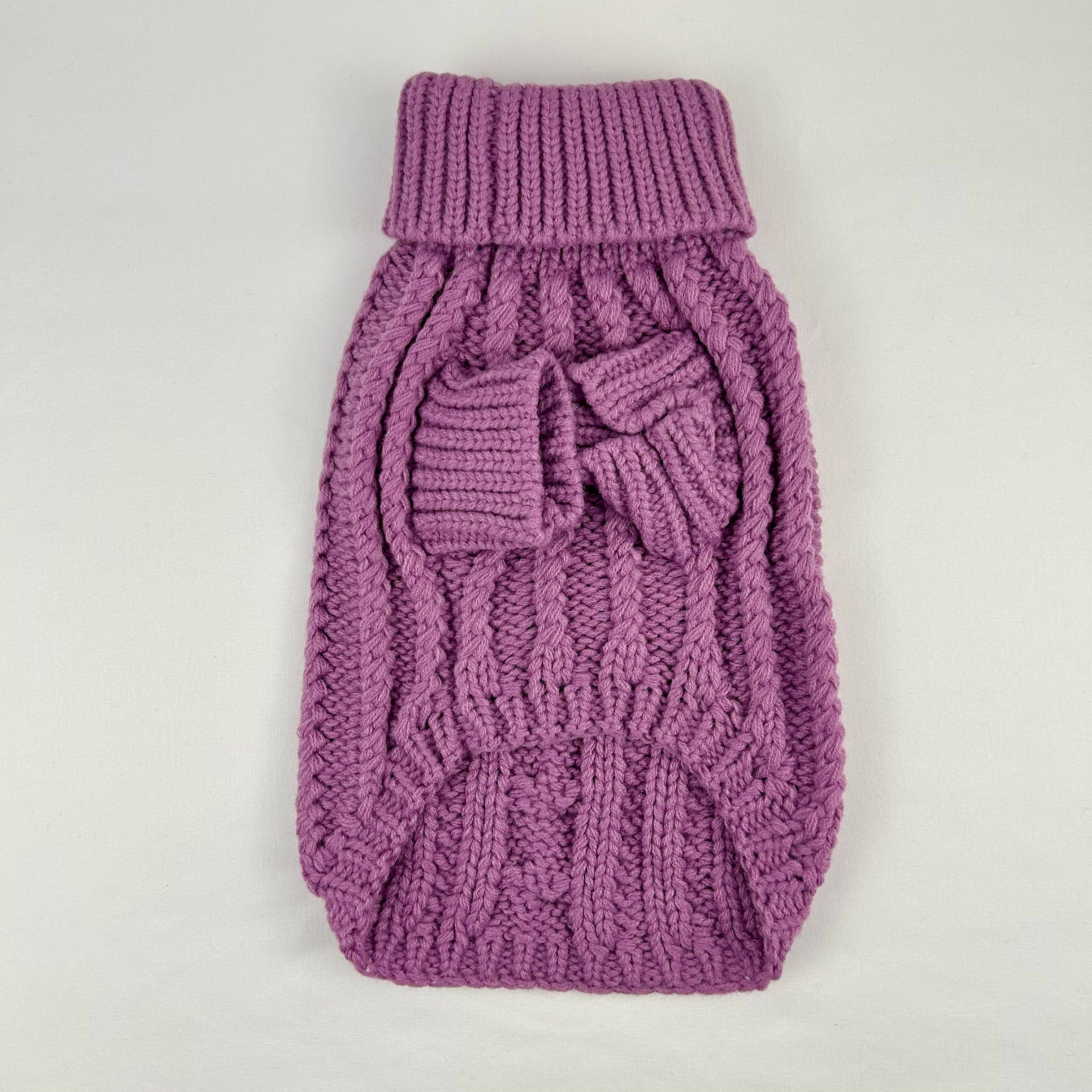 Pull pour chien en tricot torsadé